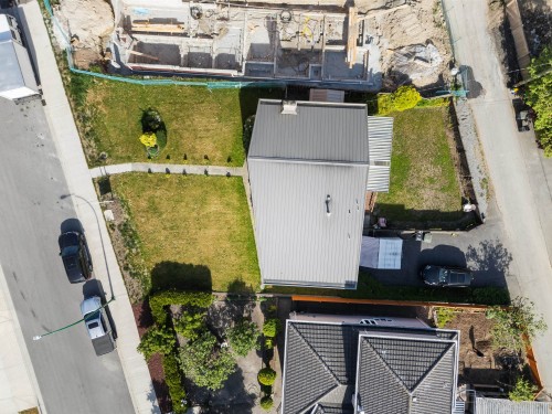 6890 Hycrest Drive, Burnaby, BC 