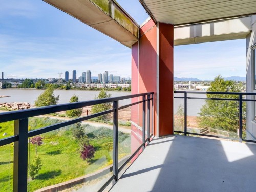 511-10033 River Drive, Richmond, BC 