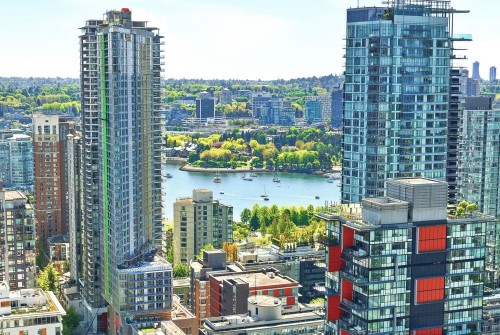 3605-1283 Howe Street  Vancouver, BC V6Z 0E3