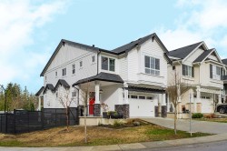 11315 230 Street Maple Ridge, BC V2X 9S6