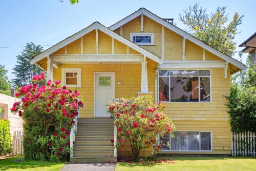 3136 11Th Avenue W, Vancouver, BC 