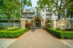 303-8535 Jones Road  Richmond, BC V6Y 1L7