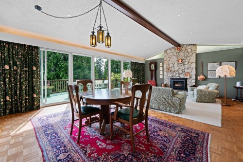 2660 Queens Avenue, West Vancouver, BC 