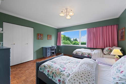 2660 Queens Avenue, West Vancouver, BC 
