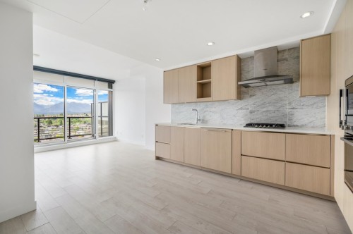2306-4730 Lougheed Highway, Burnaby, BC 