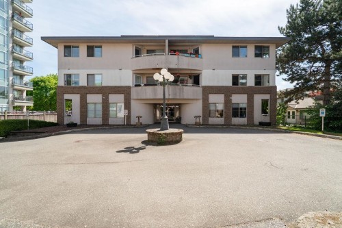 203-19130 Ford Road  Pitt Meadows, BC V3Y 2P1
