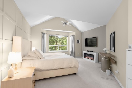 3303 Chartwell Green, Coquitlam, BC 