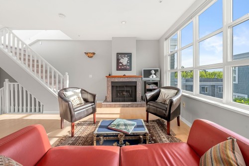 207-669 7Th Avenue W, Vancouver, BC 