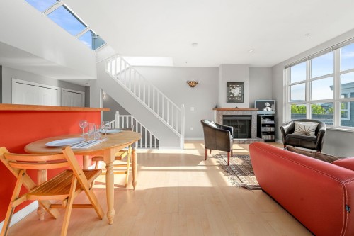 207-669 7Th Avenue W, Vancouver, BC 