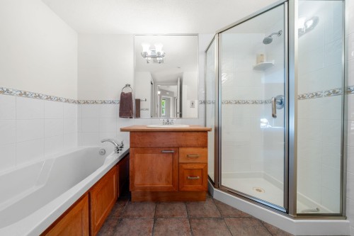 207-669 7Th Avenue W, Vancouver, BC 
