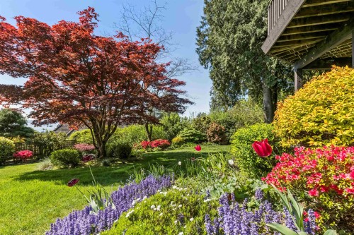 2440 Queens Avenue, West Vancouver, BC 