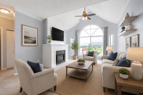 402-12464 191b Street  Pitt Meadows, BC V3Y 2P6