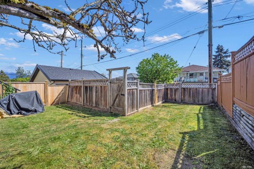 1036 Nootka Street, Vancouver, BC 