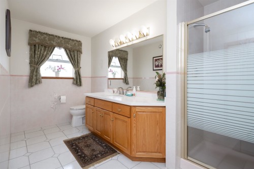 2248 Sicamous Avenue, Coquitlam, BC 