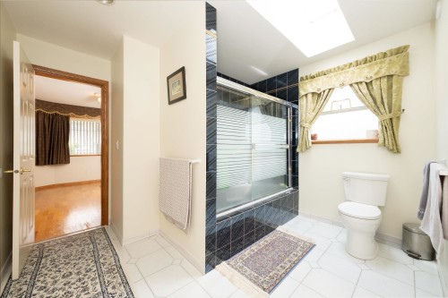 2248 Sicamous Avenue, Coquitlam, BC 