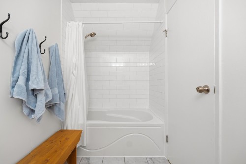 1309 Mahon Avenue, North Vancouver, BC 