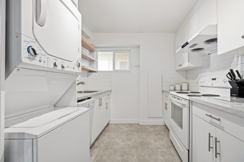 1309 Mahon Avenue, North Vancouver, BC 