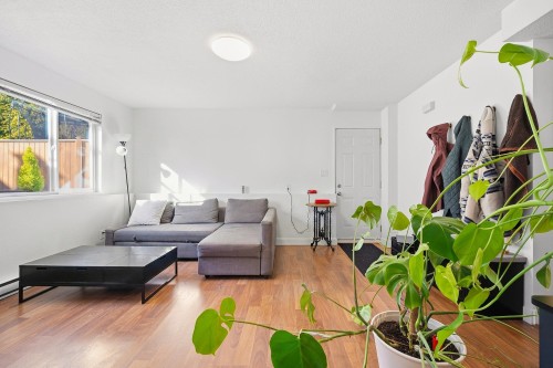 1309 Mahon Avenue, North Vancouver, BC 
