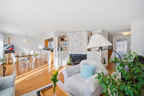 1309 Mahon Avenue, North Vancouver, BC 