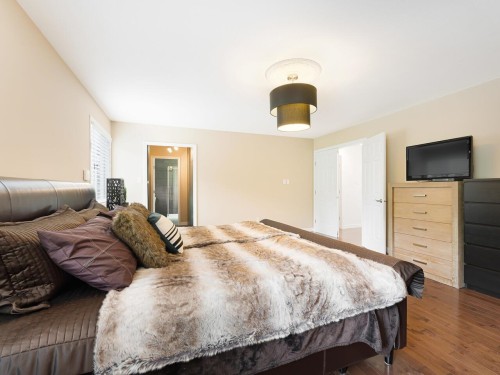 4426 Marine Drive, West Vancouver, BC 