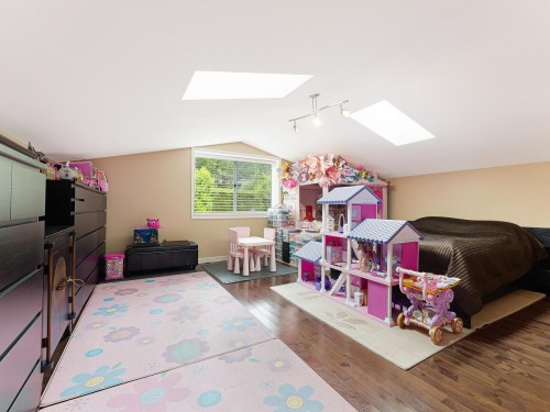4426 Marine Drive, West Vancouver, BC 