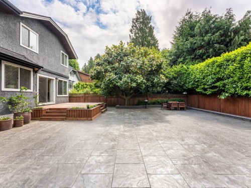 4426 Marine Drive, West Vancouver, BC 