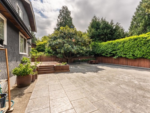 4426 Marine Drive, West Vancouver, BC 