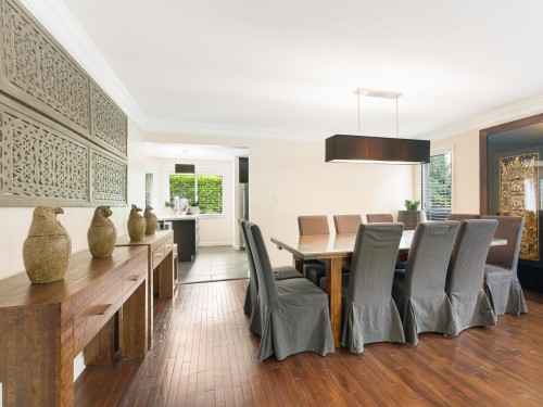 4426 Marine Drive, West Vancouver, BC 