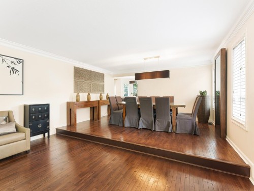 4426 Marine Drive, West Vancouver, BC 