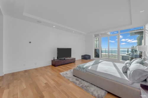 303-2245 Twin Creek Place, West Vancouver, BC 