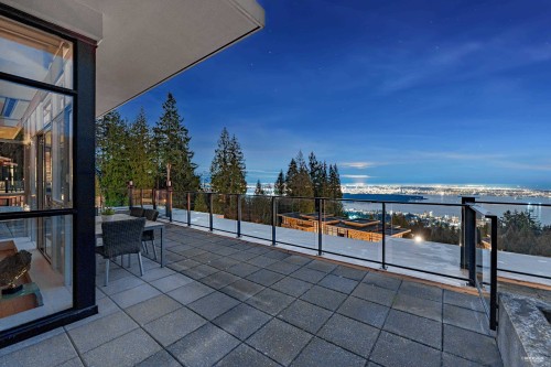 303-2245 Twin Creek Place, West Vancouver, BC 
