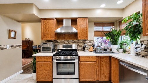 2961 Walton Avenue, Coquitlam, BC 