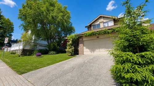 2961 Walton Avenue, Coquitlam, BC 