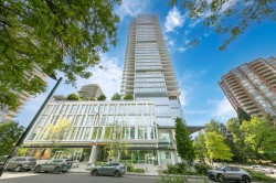 2306-4360 Beresford Street Burnaby, BC V5H 0G2