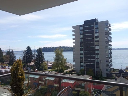 404-1845 Bellevue Avenue  West Vancouver, BC V7V 1B2