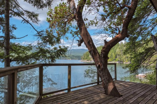 6761 Sandy Hook Trail, Sechelt, BC 