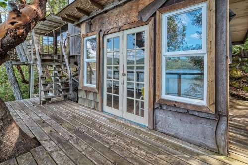 6761 Sandy Hook Trail, Sechelt, BC 