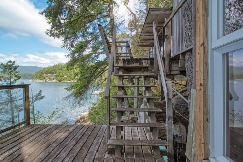 6761 Sandy Hook Trail, Sechelt, BC 