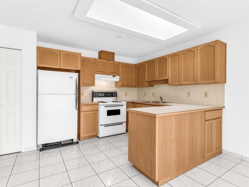 3735-39 Dominion Street, Burnaby, BC 