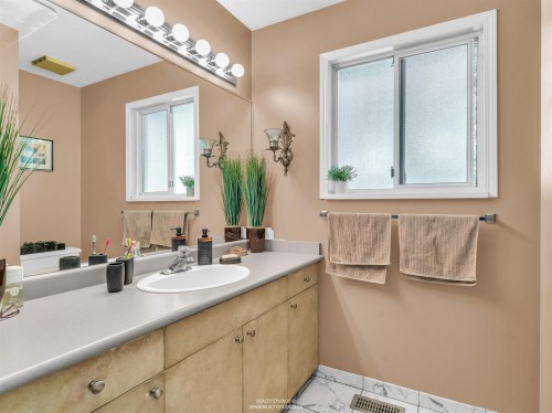 3735-39 Dominion Street, Burnaby, BC 