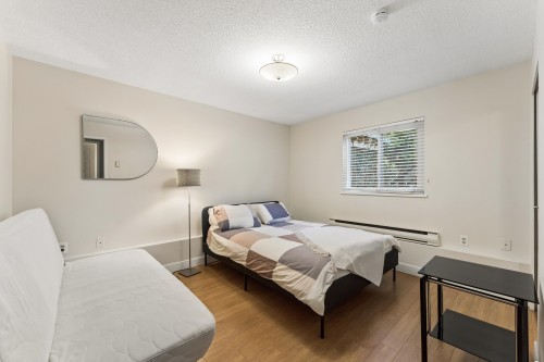 1564 Hope Road, North Vancouver, BC 