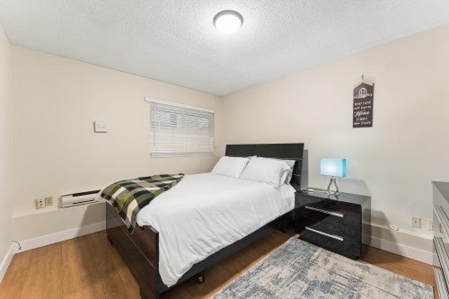 1564 Hope Road, North Vancouver, BC 