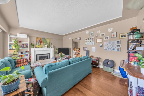 959 Caithness Crescent, Port Moody, BC 