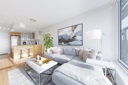 616-159 2nd Avenue W Vancouver, BC V5Y 0L8