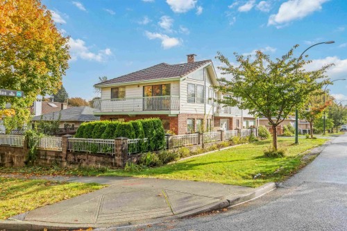 5820 Earles Street, Vancouver, BC 