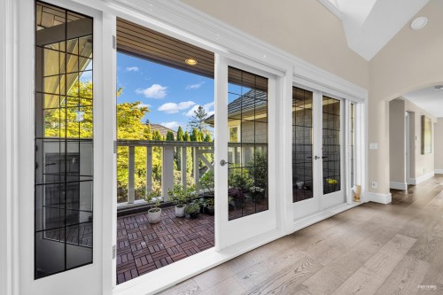 5730 College Highroad, Vancouver, BC 