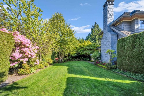 5730 College Highroad, Vancouver, BC 