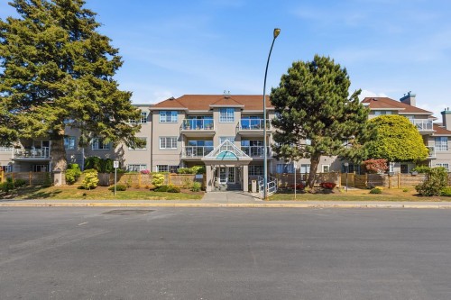 102-1140 55 Street  Delta, BC V4M 3J8