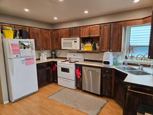 641 Lost Lake Drive, Coquitlam, BC 