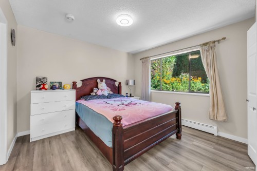 1040 Jefferson Avenue, West Vancouver, BC 